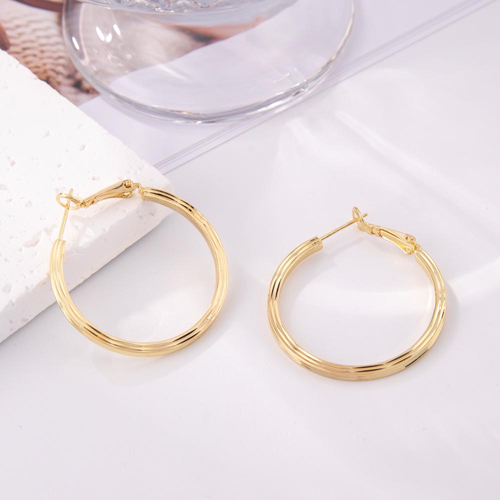 Cercei cu ac din argint 925: Cercei Stud & Hoop Versatili de Lux High-end pentru Navetă și Stil