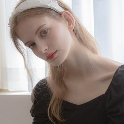 Jean Paul Clarisse Pearl Ribbon Hairband JP-22-111HB