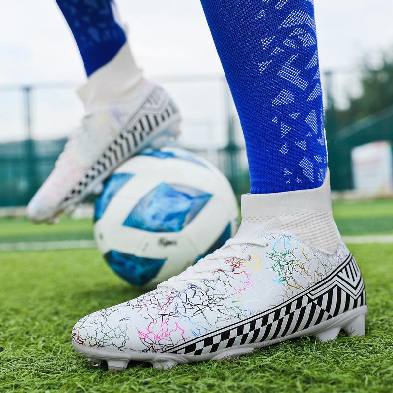 Large size football shoes Men's long nails Short nails Adult game sneakers Youth student physical education football