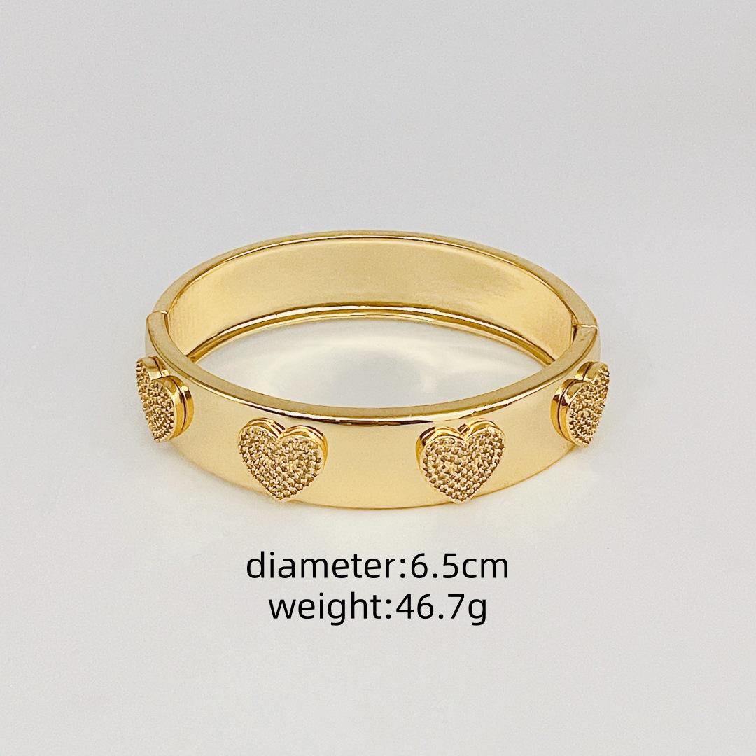 

Copper Zircon Hexagonal Star Heart Bracelet Opening Adjustable Fashion Bracelet