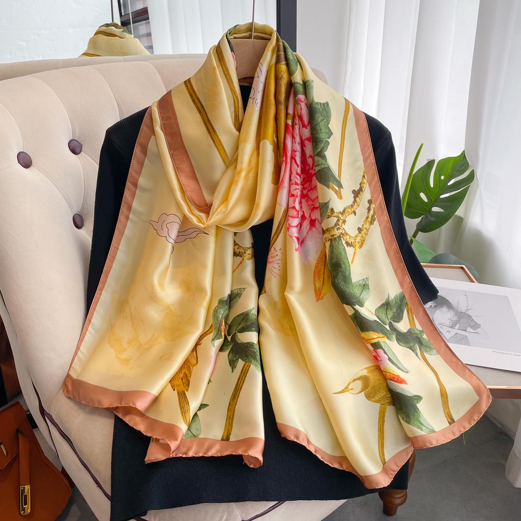 Luxury Women'S Scarves Fashion Printed Silk Scarves Summer Shawls And Wrapped Soft Cashmere Women'S Bandannas Folad Headsc