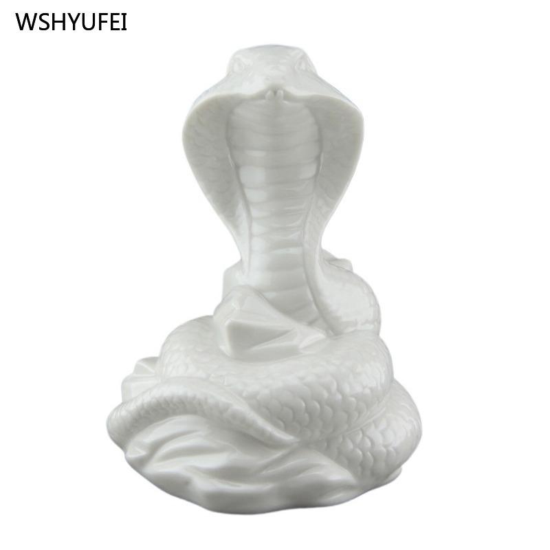Home Decoration Pei Ajin Zodiac Snake Ornament Zodiac signs: Snake Feng Shui ornaments mascot Ceramic snake 1pcs