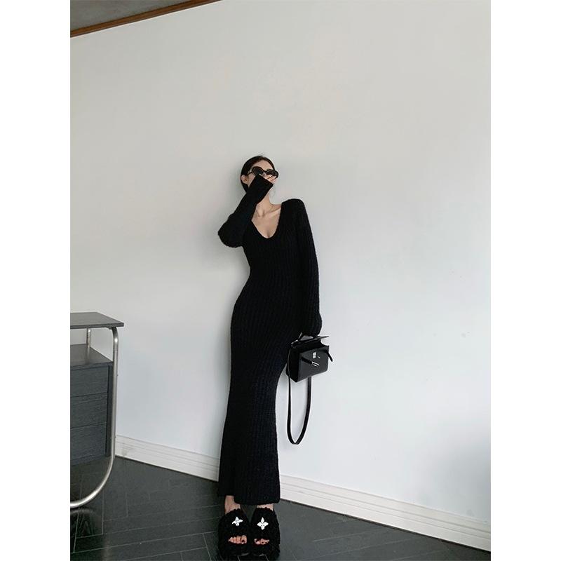 

Simple lazy style V-neck knitted dress for women s autumn and winter new waist and thin retro inner hip skirt S чёрный