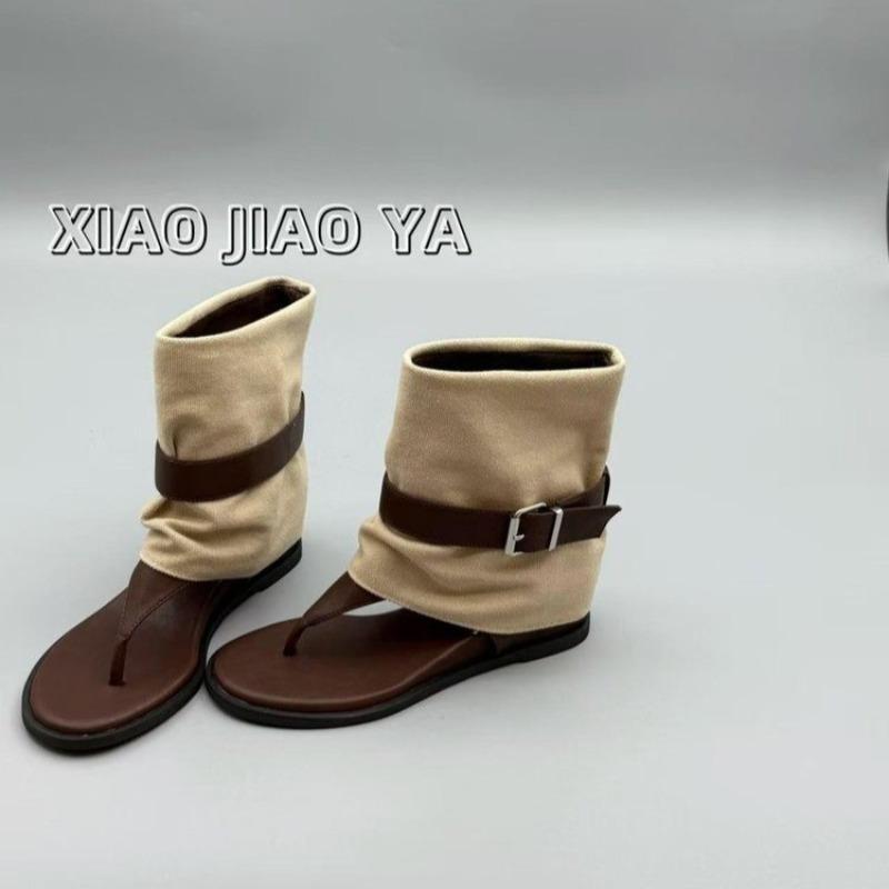 

Мода 2025Женские сандалии-гладиаторы на плоской подошве, шлепанцы с открытым носком, мягкие ремешки, римские, удобная летняя обувь, ретро, повседневные 35 коричневый