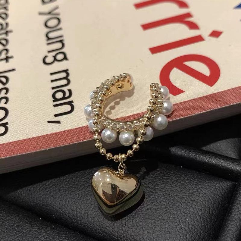 Korean Heart Rhinestone No-Pierce Ear Cuff Earrings for Women - Summer 2022 Collection