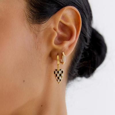 [POPTS] Schwarz-Weiß-Karo-Herz-One-Touch-Ohrringe OTE122519EYX