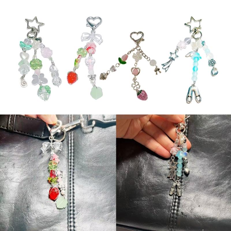 Aesthetic Keychain with Star and Strawberry Charm Fashionable Key Holder Unique Purse Decoration for Daily Party