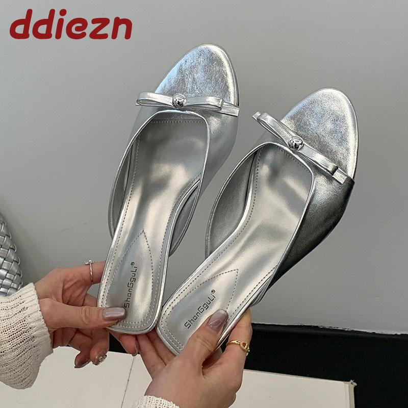 Fashion Fashion Metal Women Low Heel Slippers Slides Female Round Toe Footwear Butterfly-Knot Ladies Heeled Slippers Sandals Shoes Pumps