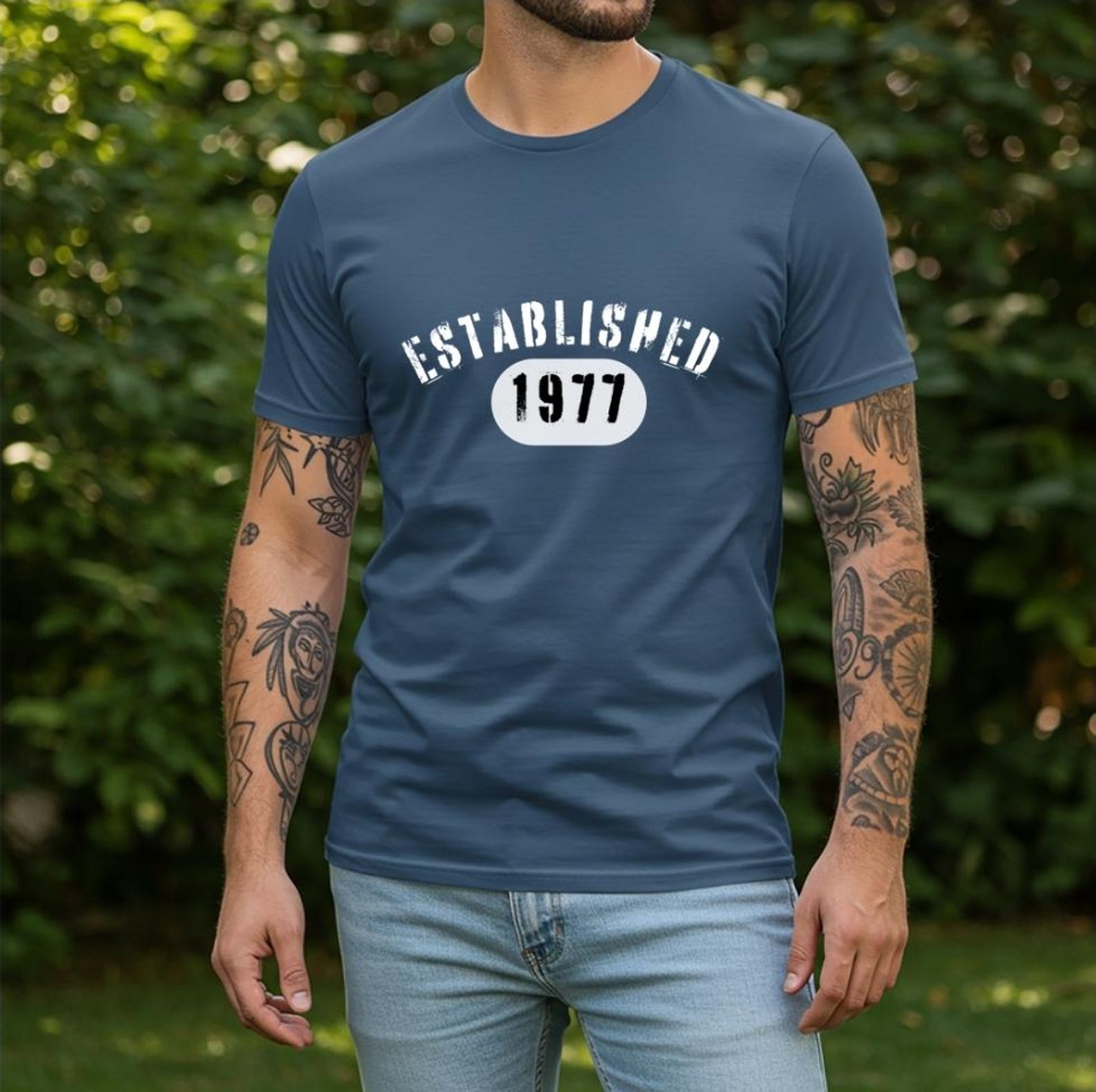 Established 1977 Shirt, 1977 Birthday Shirt, Vintage 1977 T-Shirt, 47th Birthday Gift, Retro Year Shirt, Born 1977 Tee M
