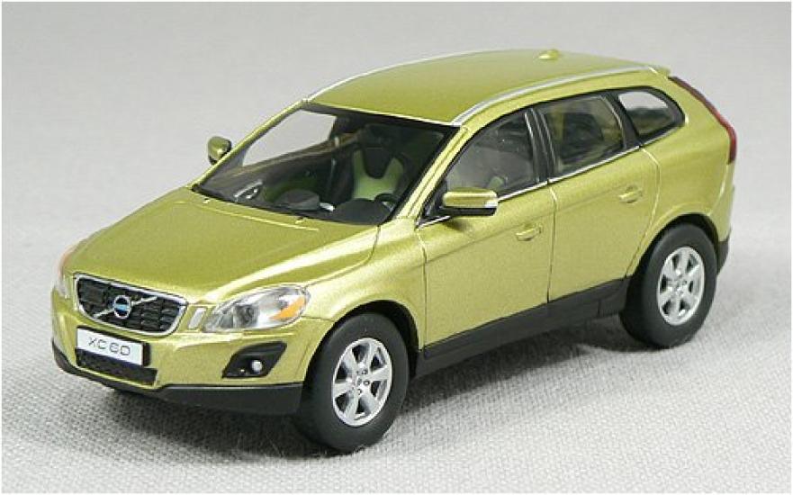 

Aoshima Bunka Kyozai MOTORART Vovlo XC60 Цвет лаймово-зеленый Готовая модель №31 1/43