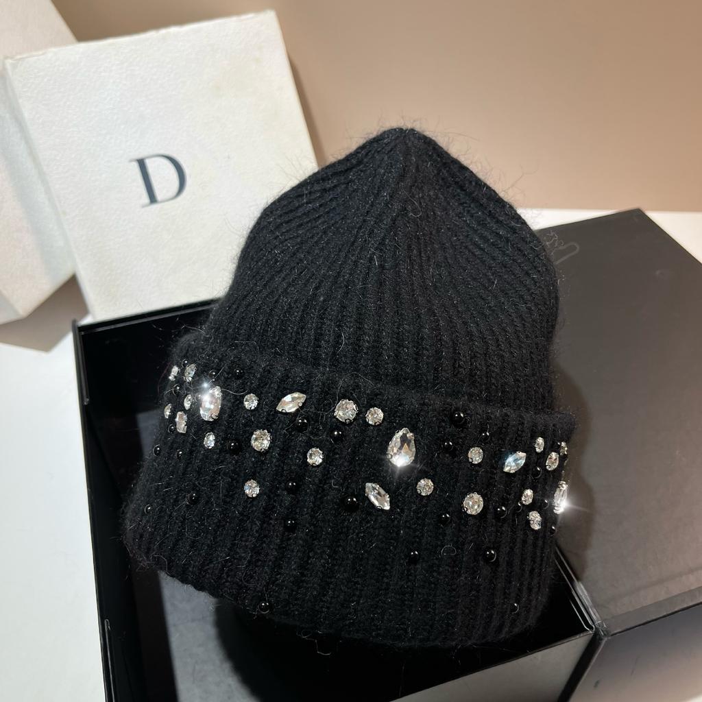Real Rabbit Fur Diamonds Luxury Hats For Women Winter Warm Knitted Hat Ear Pretection Outdoor Skullies Beanies Skiing Cap