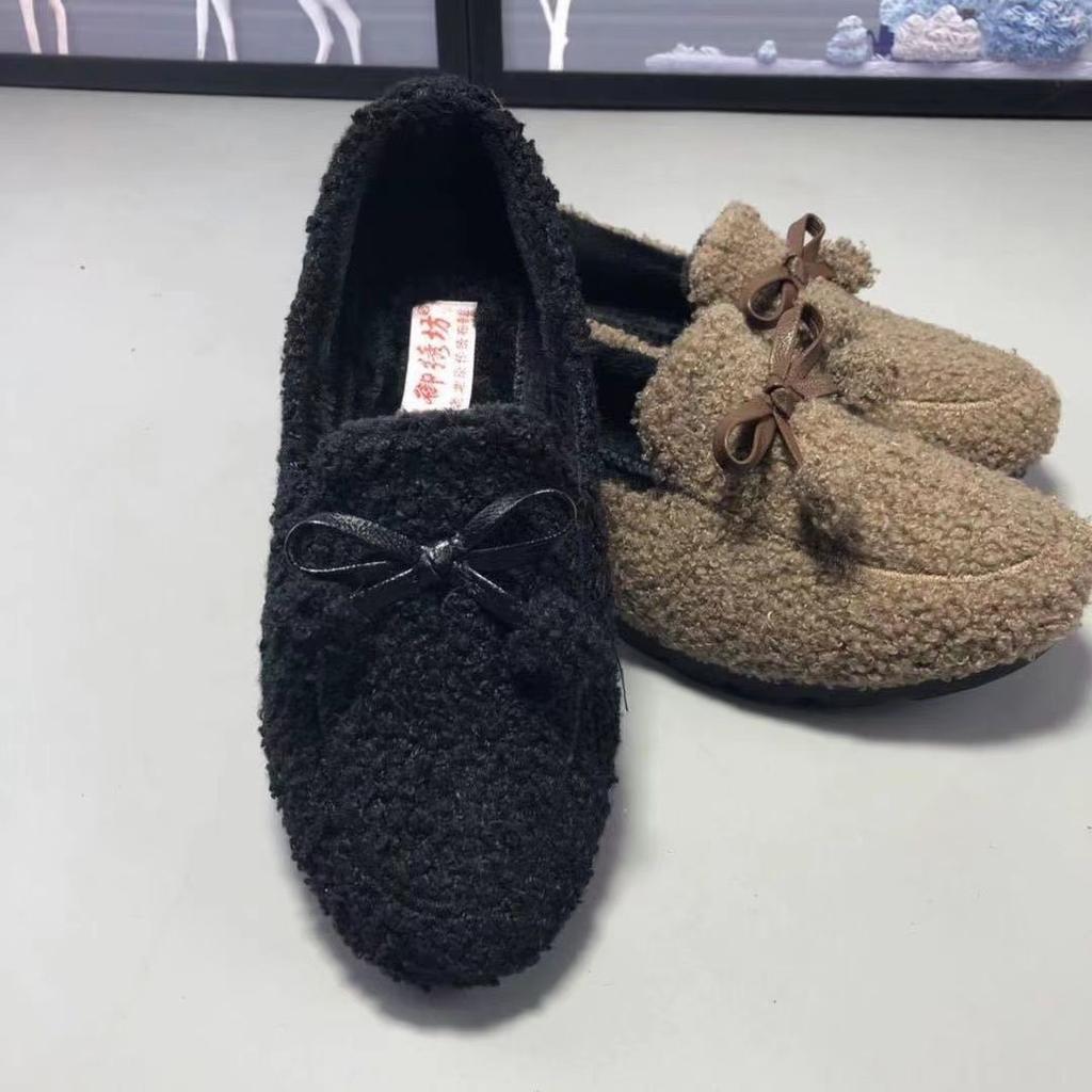 Old Beijing Cloth Shoes Women's Fluffy Shoes Winter Outer Wear Piled Thickened Lazy Women's Shoes Winter Foreign Style Non-slip Mother Shoes