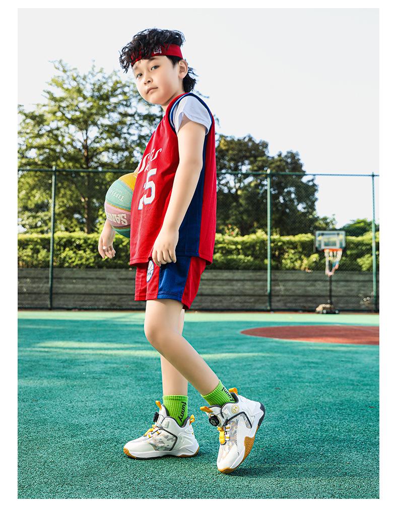 2025 New Autumn Boys' Basketball Shoes: Breathable Mesh, Rotating Buckle, Ideal for Students and Running.