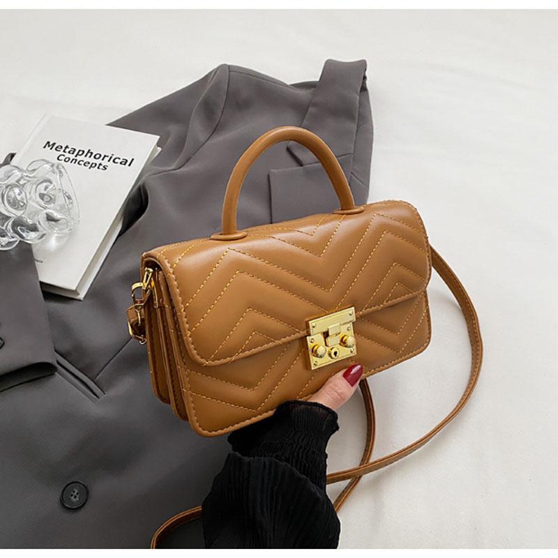 Lekka Luksusowa Tekstura Damska Wysokiej Klasy Czerwona Torba Listonoszka Zimowa Nowa Wersja Koreańska Moda Retro Torebka Popularna Mała Kwadratowa Torba