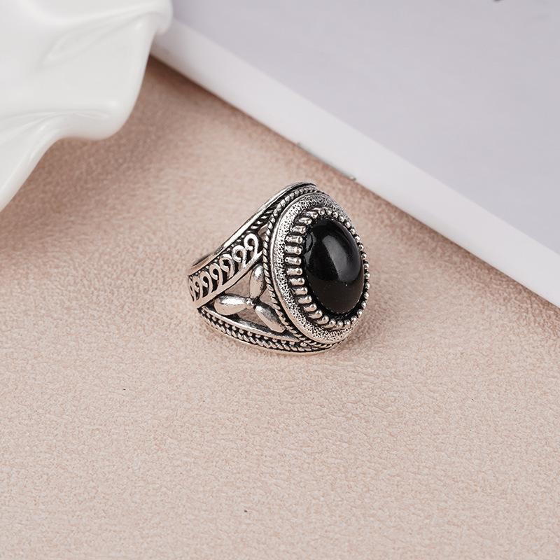 Retro Ring, Palace Vintage Ring, European and American Exaggerated Personality Alloy Ring, Popular Foreign Trade Accessory