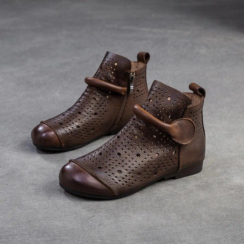 Johnature Echtes Leder, ausgehöhlte Stiefel, Retro-runde Zehenpartie, atmungsaktive Sandalen, vielseitige flache Damenschuhe
