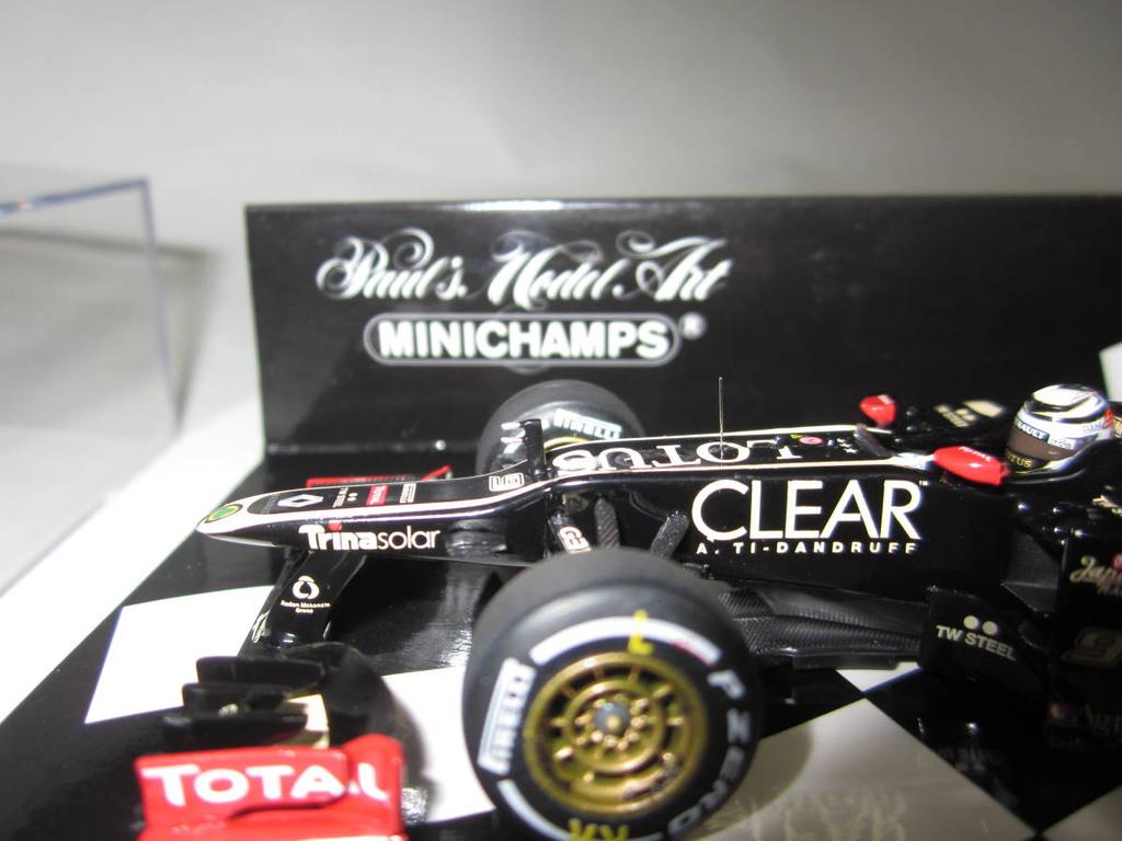 [USED]PMA Mini Champs 1/43 Lotus E20 Renault No. 9 2012 Bahrain GP 2nd Place Kimi Räikkönen (Antenna Added)