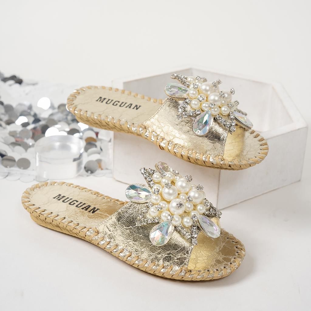 Aphixta New Gold Crystal Flower Slippers Women Summer Round Toe Shoes Outdoor Flat Heel Bling Slides Big Size43 Luxury Flip Flop