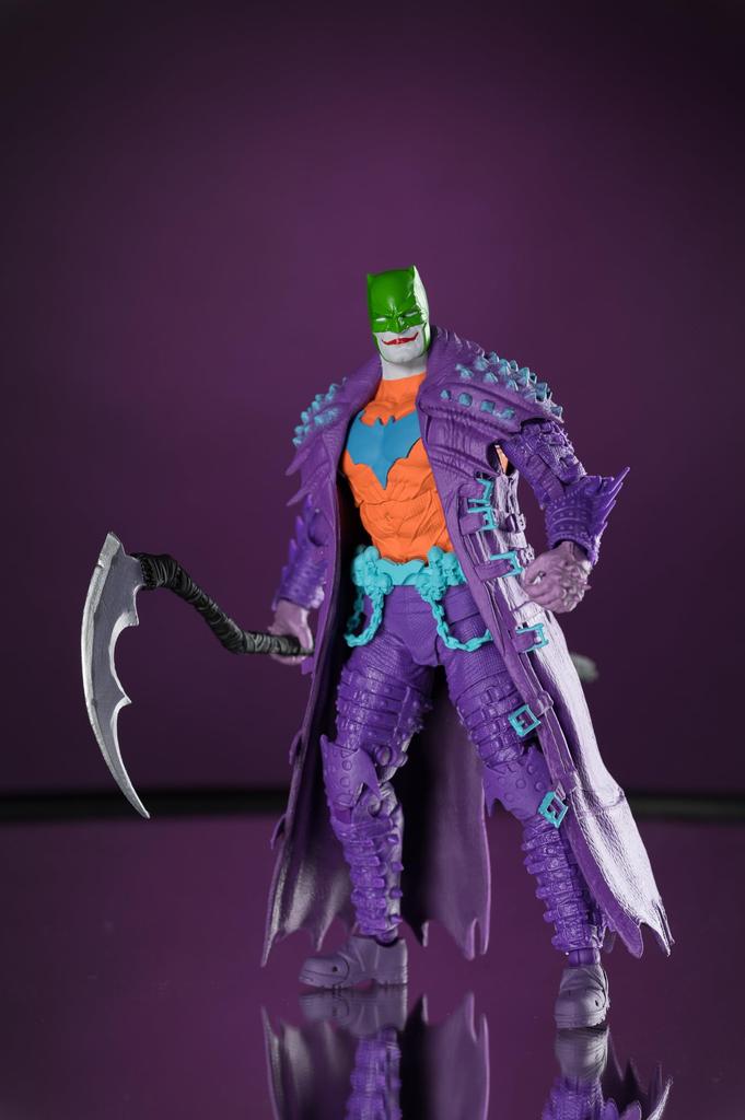 DC Multiverse Batman (The Dark Knight: Death Metal) Joker Gold Label 7-inch Action Figure McFarlane Toys