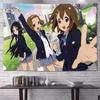 K Anime Auf Anime Mädchen Wandteppich Niedlicher Japanischer Schulmädchen Druck Wandbehang für Teenager Schlafzimmer Wohnheim Zimmer Dekor Mehrere Größen