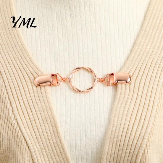 Gold or Silver Shawl Clasps Vintage Sweater Clips for Women Girls, Retro Ring Cardigan Clips, Elegant Brooch Pins Clip, Waist Cincher Loose
