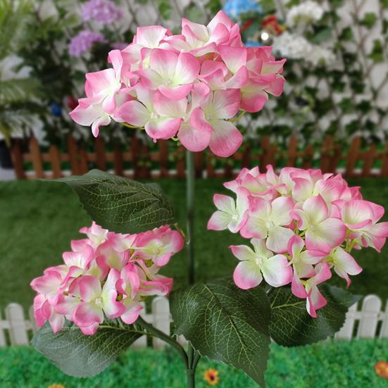 3-Head Solar Hydrangea Flower Garden Light with Colorful LEDs Waterproof Outdoor Stake Lamp