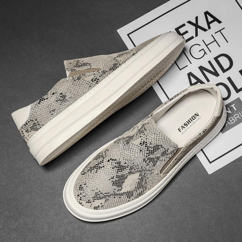 European station men's shoes high-end white shoes 2025 autumn first layer cowhide trend sports and leisure men's versatile board shoes