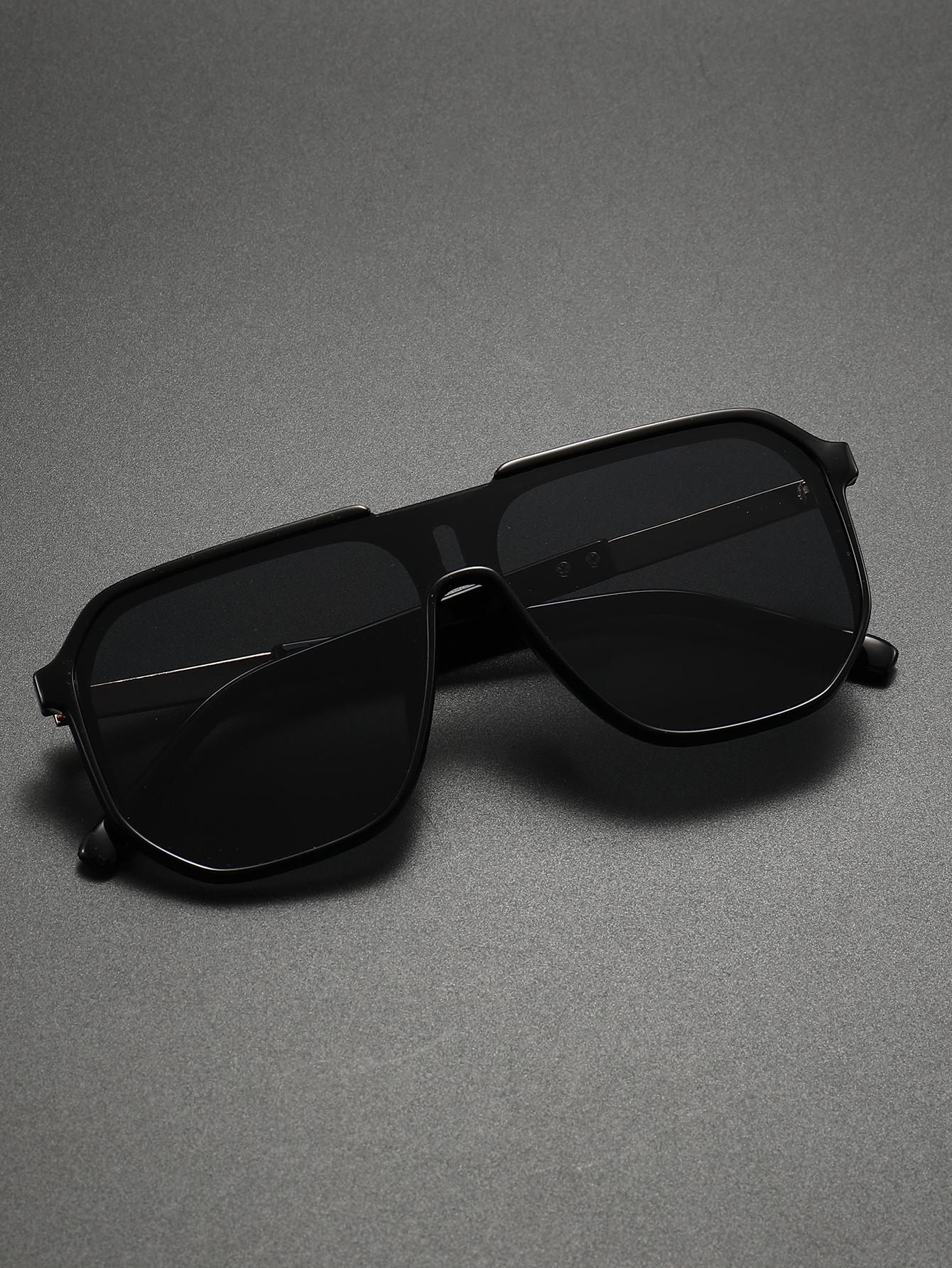 

Unisex Retro European Pilot Frame Fashion Glasses Suitable for Street Photography Daily Wear And Driving чорний