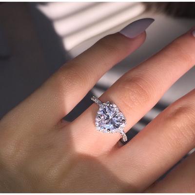Eleganter Herzförmiger Ring mit Zirkonia für Damen Klassischer Micro-Pavé Schmuck für Hochzeits-Verlobungs-Partys