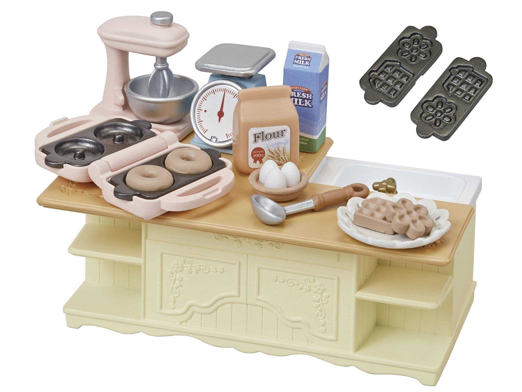 

Sylvanian Families Furniture ST Mark Certified Toy Dollhouse for Ages 3 and Sylvanian Families by Epoch [Island Kitchen] Ka-423 Up,