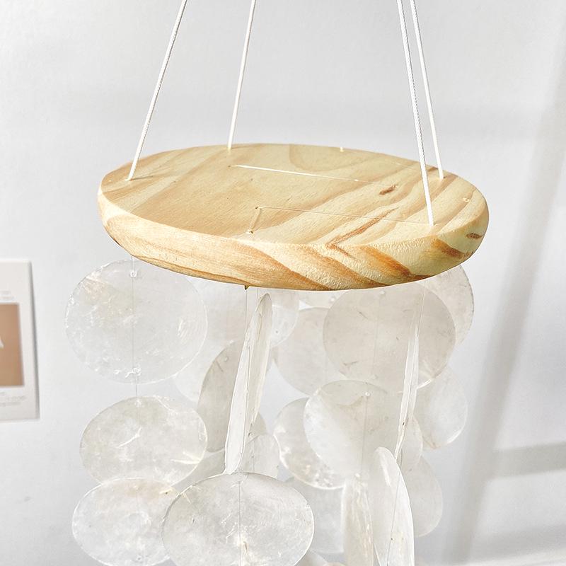 Creative Seashell Wind Chime Mirror – Simple Pastoral Style for Living Room, Study, or Balcony Decor.