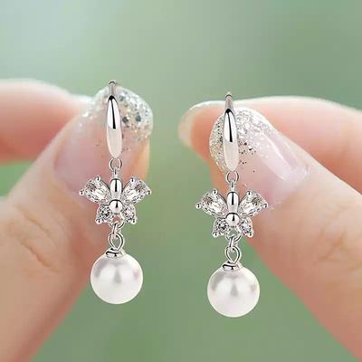 Nuova Moda Farfalla di Cristallo con Orecchini Pendenti di Perla Imitazione Elegante Gioiello da Sposa per Matrimonio Orecchino di Alta Qualità per Donna