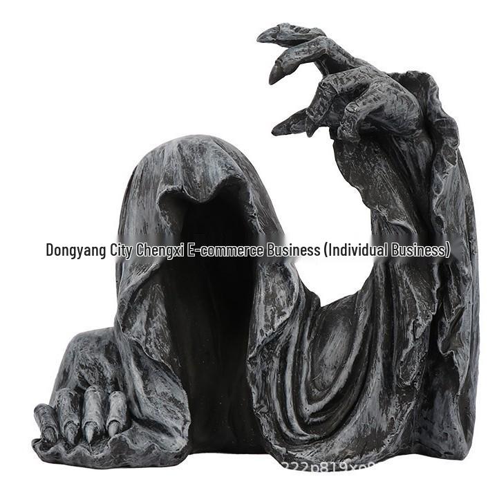 Skull Finger Ghost Halloween Horror Resin Ornament
