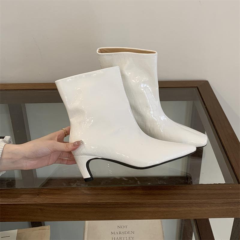 White Textured Short Boots Autumn and Winter New Square Head Thick Heel Commuting Wide Boots Simple Temperament Fashion Short Boots