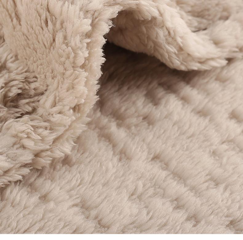 Xuan Liang Coral Velvet Pajamas for Men In Autumn and Winter with Thick and Warm Flannel Winter Edition Large Home Furnishing Set