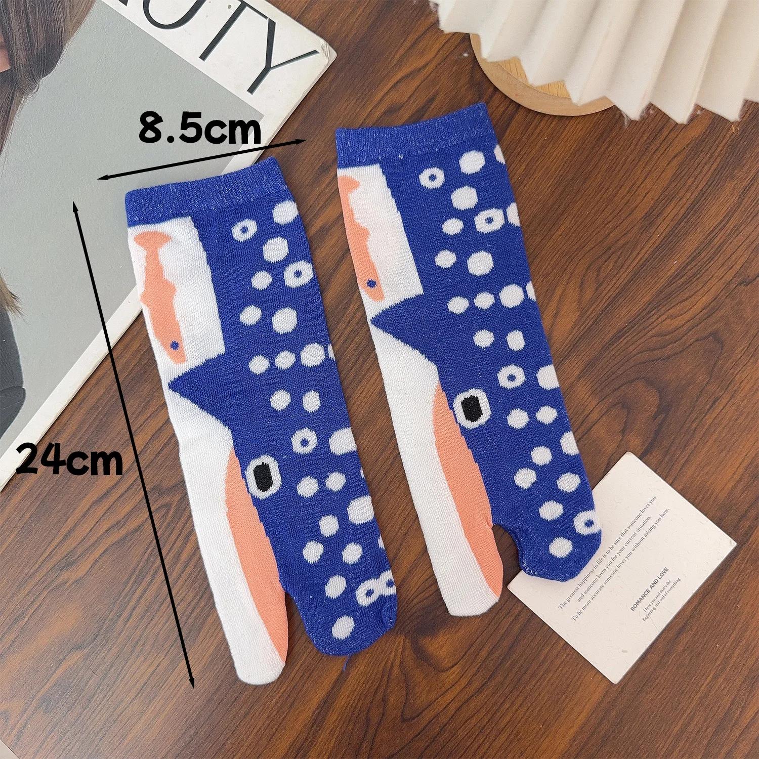 

Japanese Korean Cute and Quirky Women s Mid Tube Socks 2026 New Toe Sock Aquarium Peripheral Striped Socks One Size