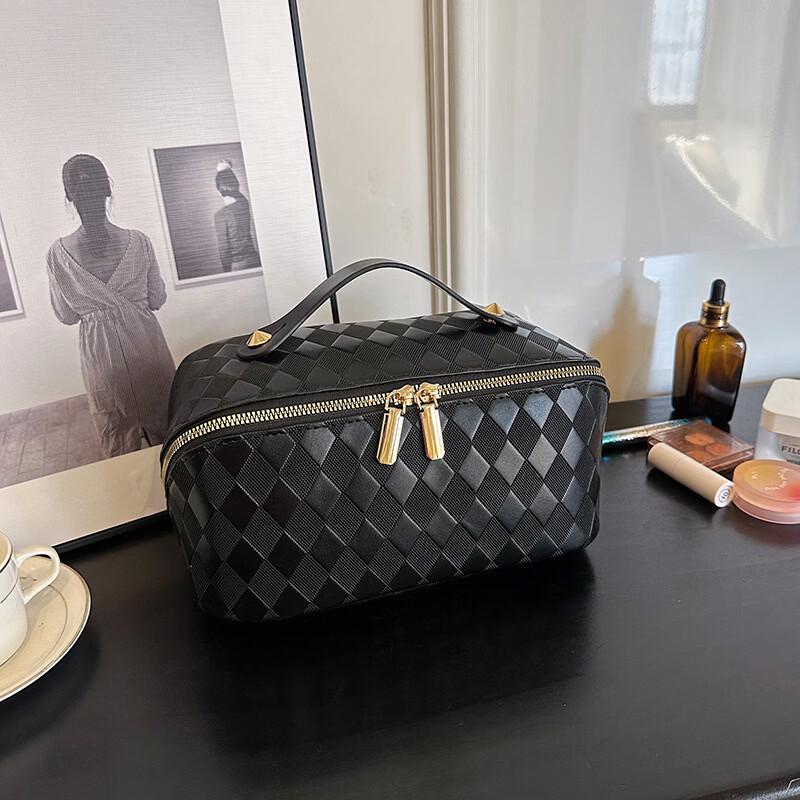 OEING Travel Cosmetic Toiletry Bag
