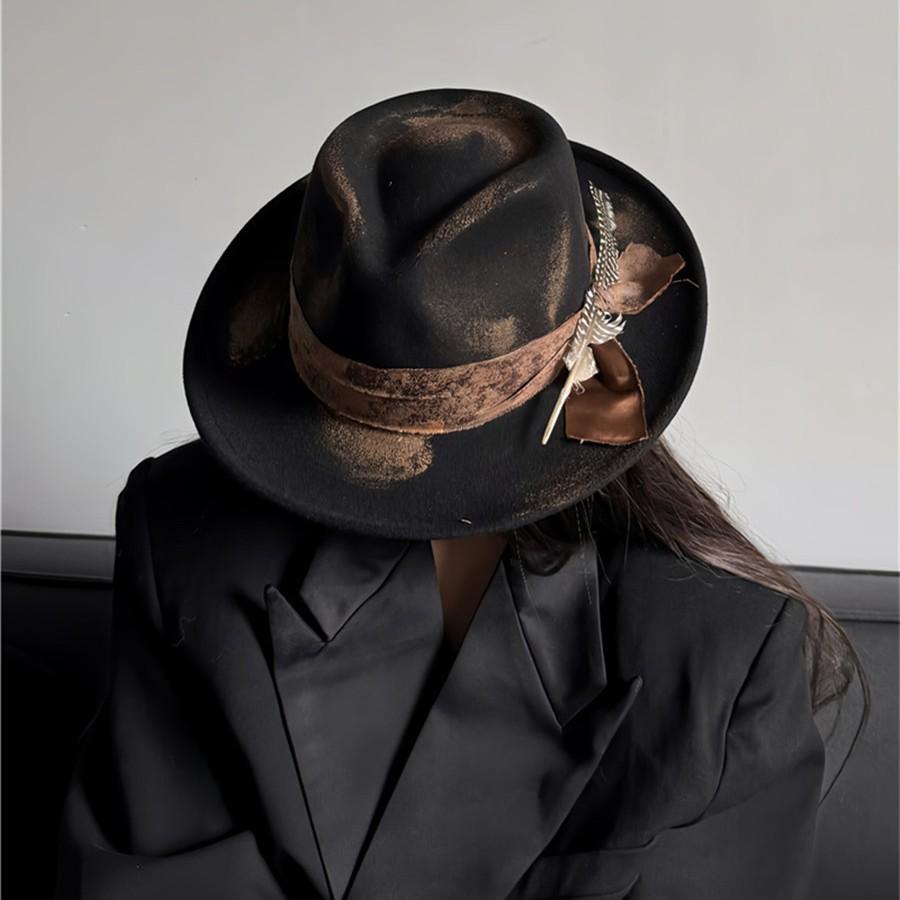 Design Spray Paint Fire Charred Wind Retro Old Woolen Jazz Hat Felt Top Hat Feather Decoration Flat Edge Hemming