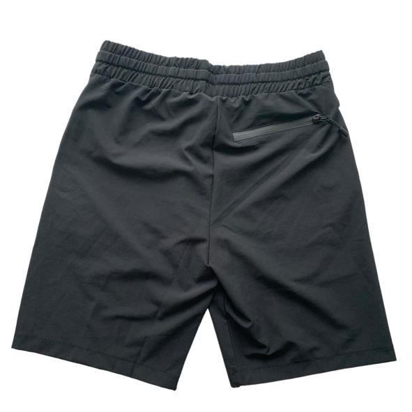 Short Homme - Helvetica - Taille élastique - Poches latérales - Poche zippée - Logo Helvetica