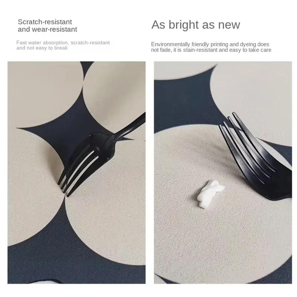 Heart-shaped Diatom Mud Kitchen Non-slip Mat Washable Absorbent Soft Bathroom Carpet Home Living Room Bedroom Decorative Mat