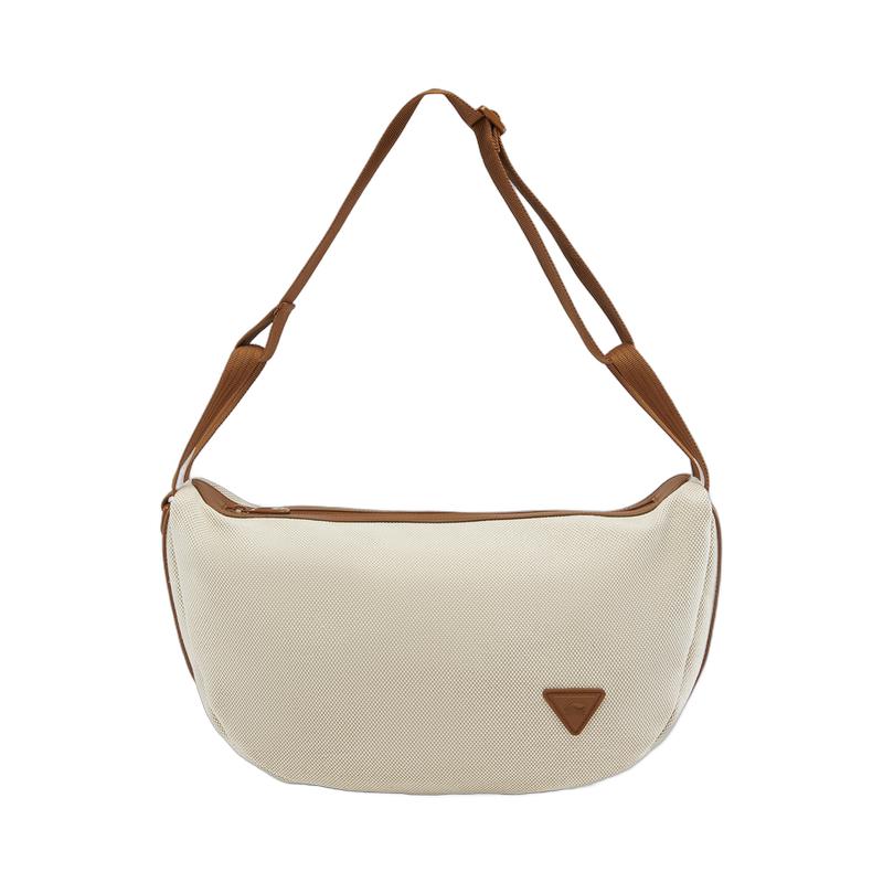 

Li-Ning Water-Repellent Crescent Sling Bag One Size