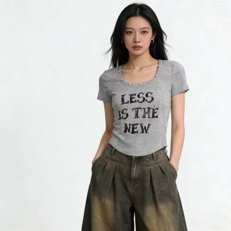 

Women s Summer U-Neck Slim Fit Graphic T-Shirt: American Street Style One Size світло-сірий колір