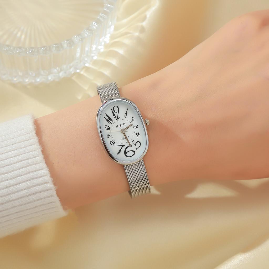 Ladies' exquisite and fashionable Arabic numeral scale oval dial mesh quartz watch suitable for birthday gifts, anniversary gift