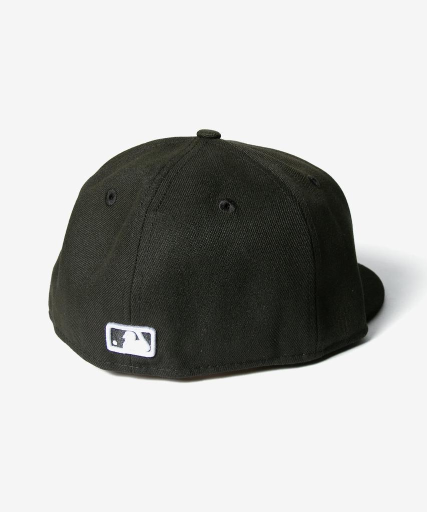 New Era 59FIFTY Los Angeles Dodgers Black Size 7 Cap, & White, 1/8" [Used]