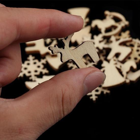50Pcs Wooden DIY Christmas Tree Snowflake Star Hanging Ornaments Table Craft