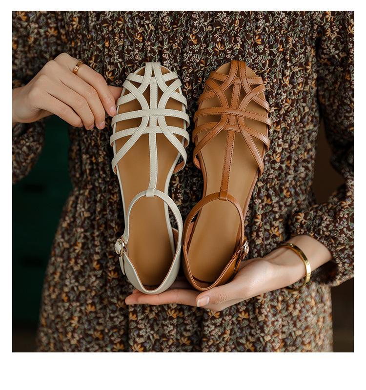 Retro Women's Baotou Buckle Strap Hollow Sandals for Spring and Summer