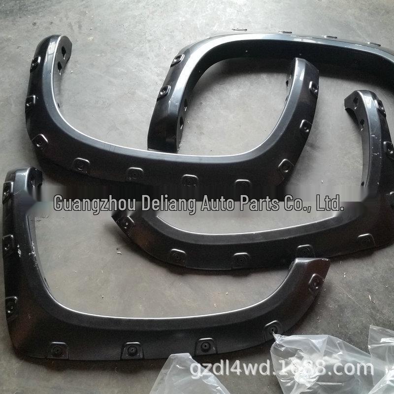 Toyota Tundra Wheel Arch with Rivets (Widened) for 2007-2016 Models