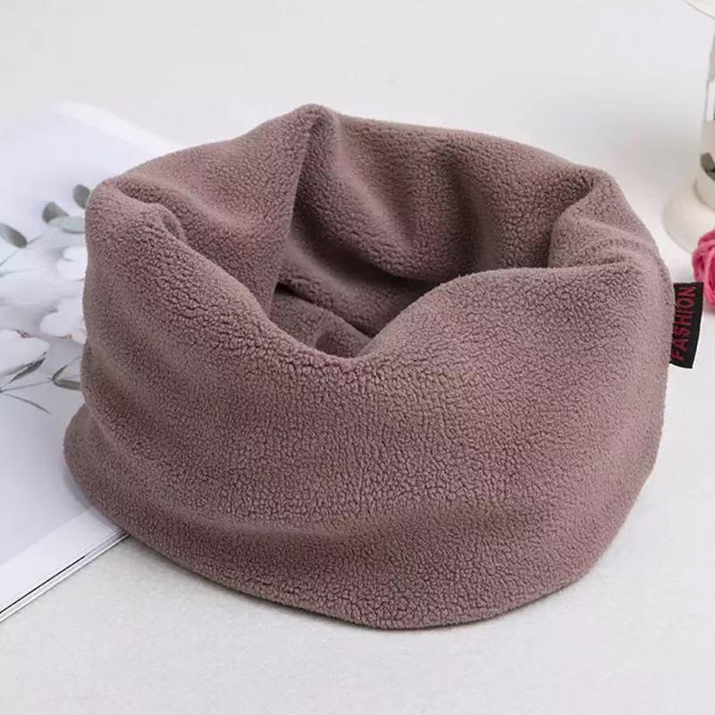 Unisex Winter Scarf and Cycling Headwear: Cold-Protection Velvet Windproof Neck Gaiter