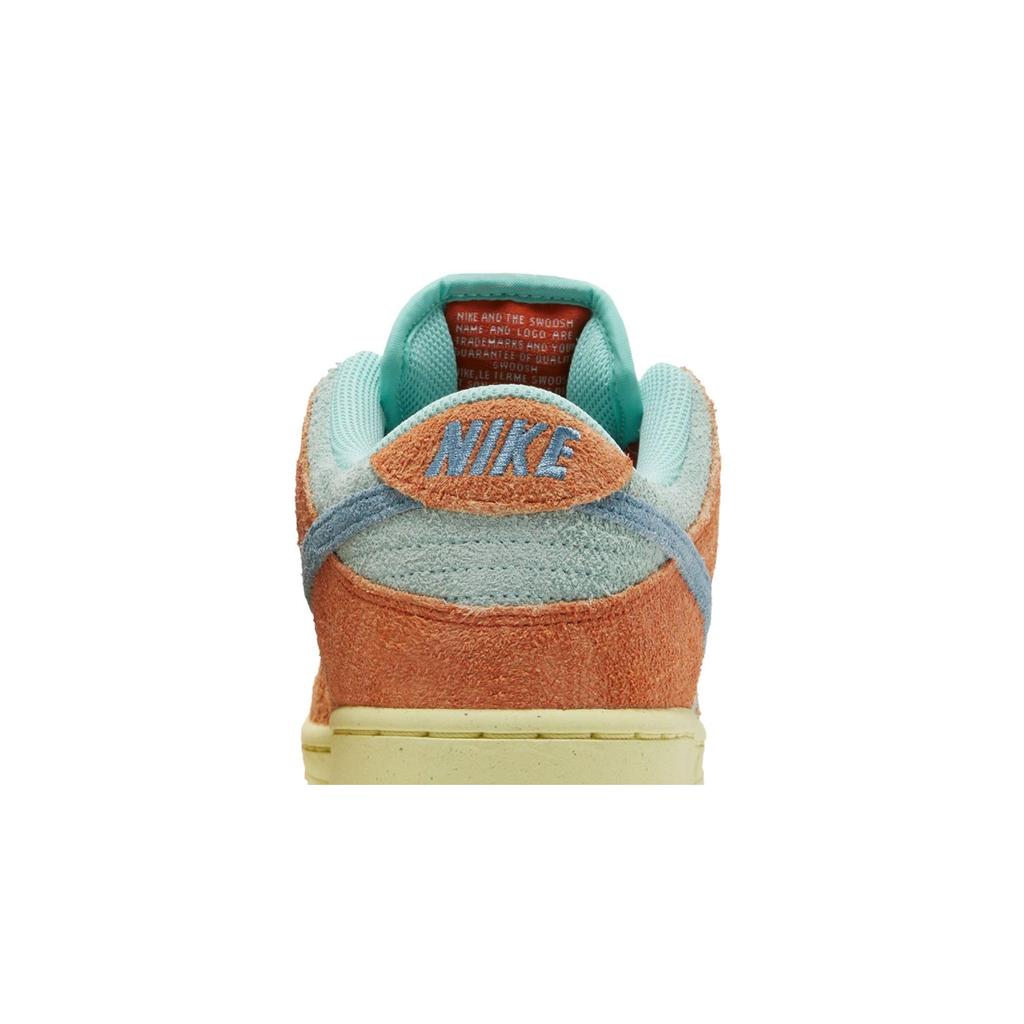 Nike Dunk Low SB 'Orange Emerald Rise' (Unisex) Orange / Noise Aqua / Emerald Rise / Lemon Chiffon Skateboard Shoes DV5429 800