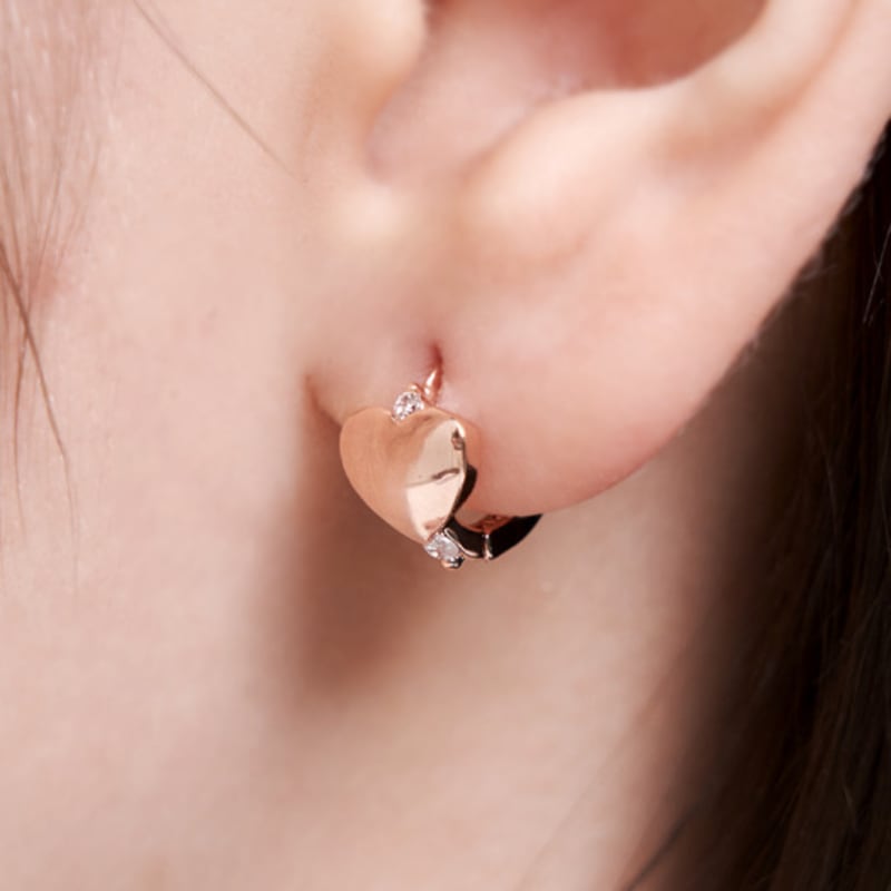 CRANNE 14K Heart Earrings (Gold Pin) C24EGP029